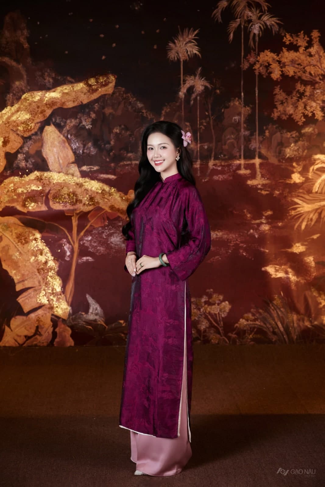 Gia Đình Tết Sơn Mài — Gia đình (góc 35)