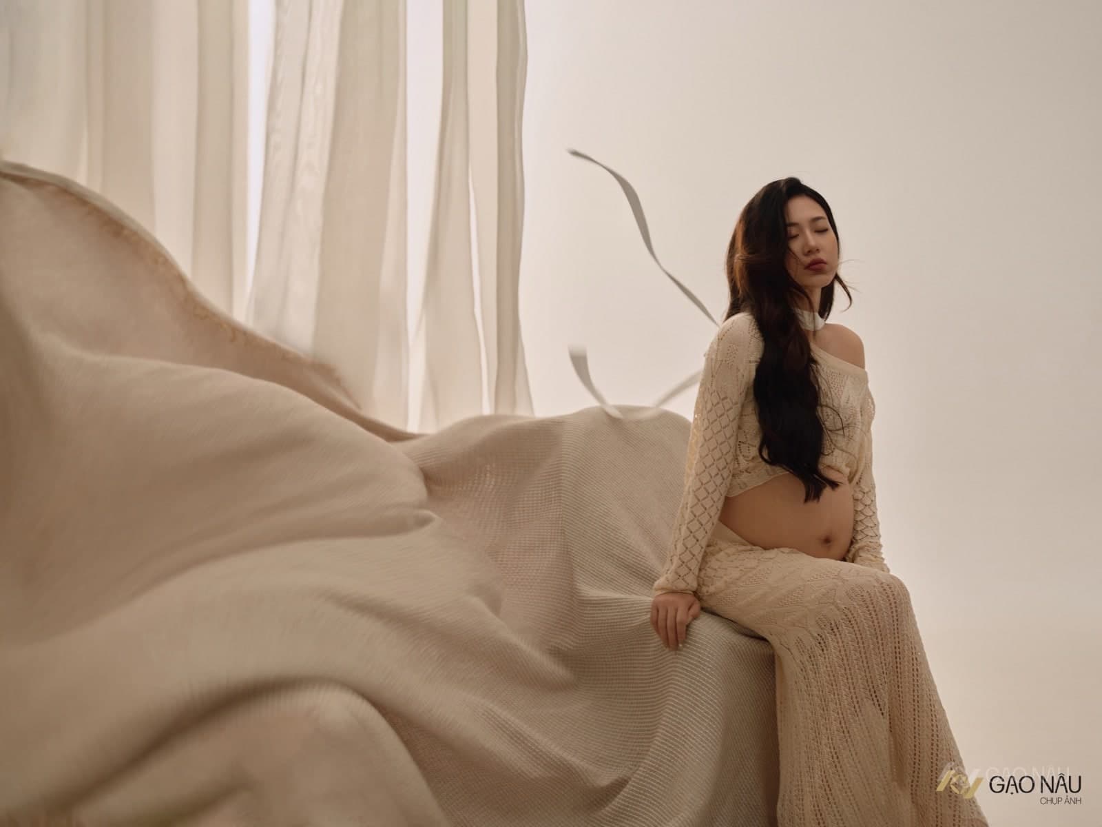 Bầu — Mẹ và con (góc 10)