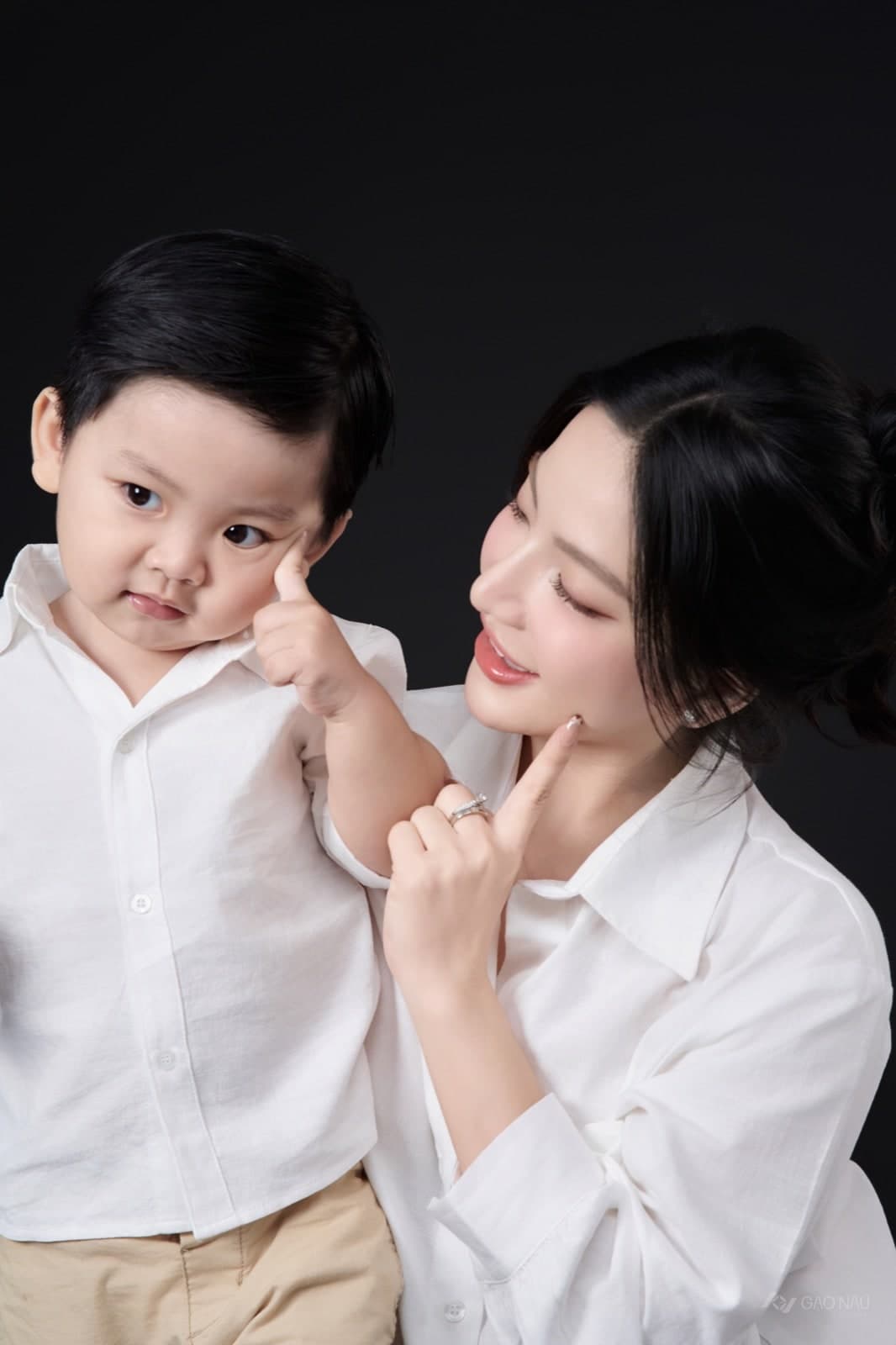 Couple Mẹ và Bé — Mẹ và con (góc 11)