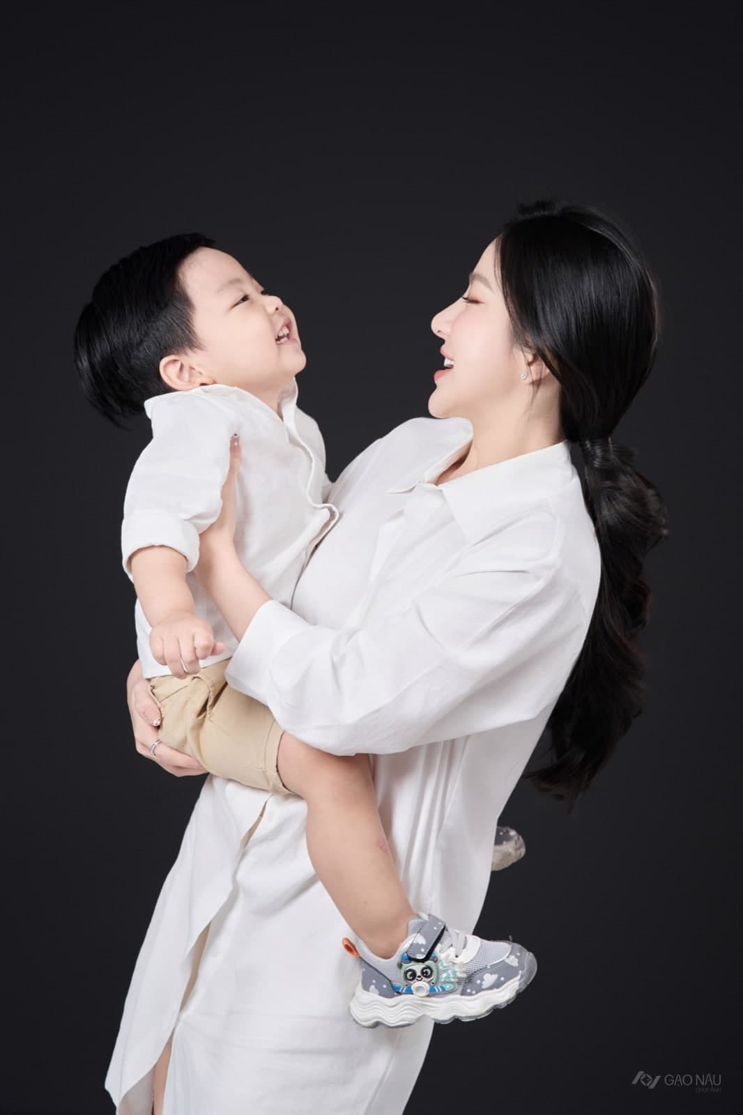 Couple Mẹ và Bé — Mẹ và con (góc 18)