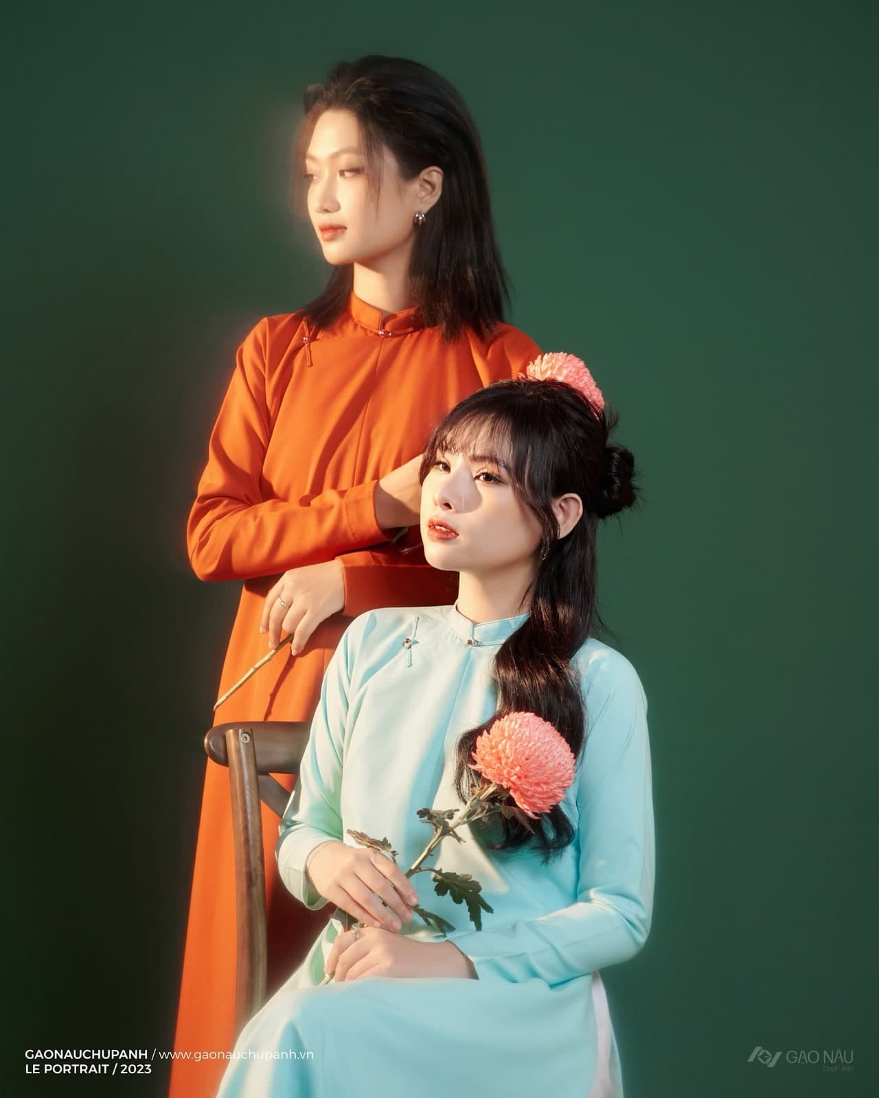 Đôi áo dài back xanh đậm — Couple