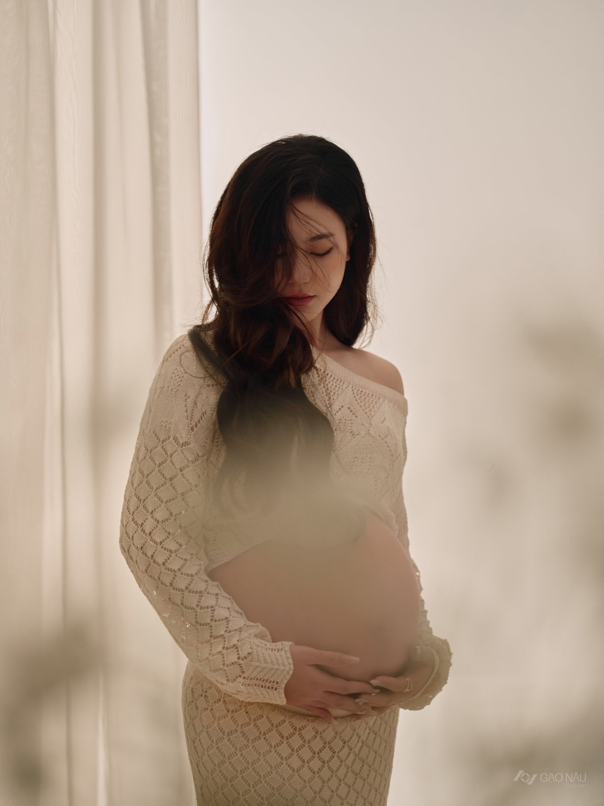 Chụp ảnh gia đình có em bé sơ sinh — Hướng dẫn newborn 2026