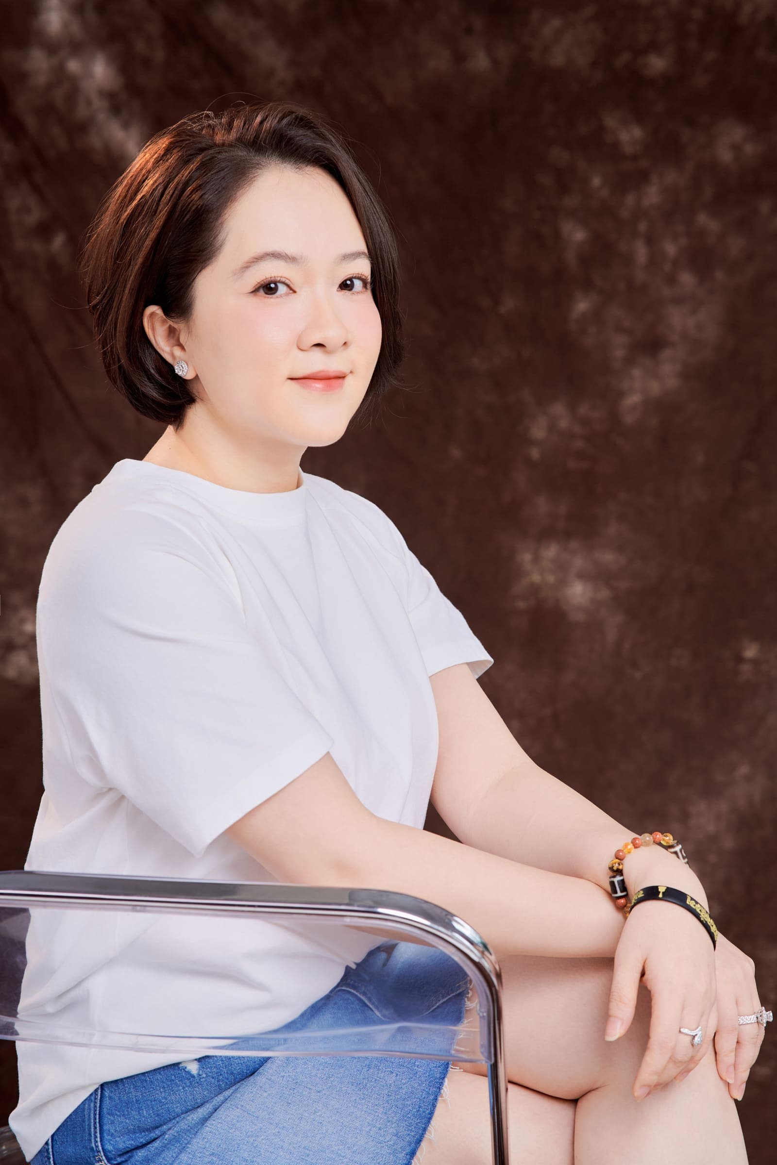 Con mười một tuổi, mẹ bắt đầu lại