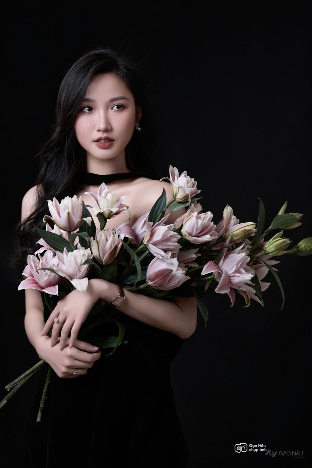 QUÝ PHÁI HOA LY-AP12