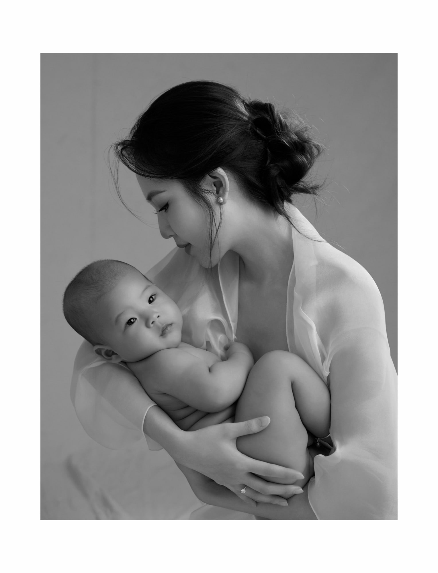 Chụp ảnh mẹ bầu tại Sài Gòn — Case study MS Linh, tháng thứ 8 của một thai kỳ ý nghĩa — ảnh 4