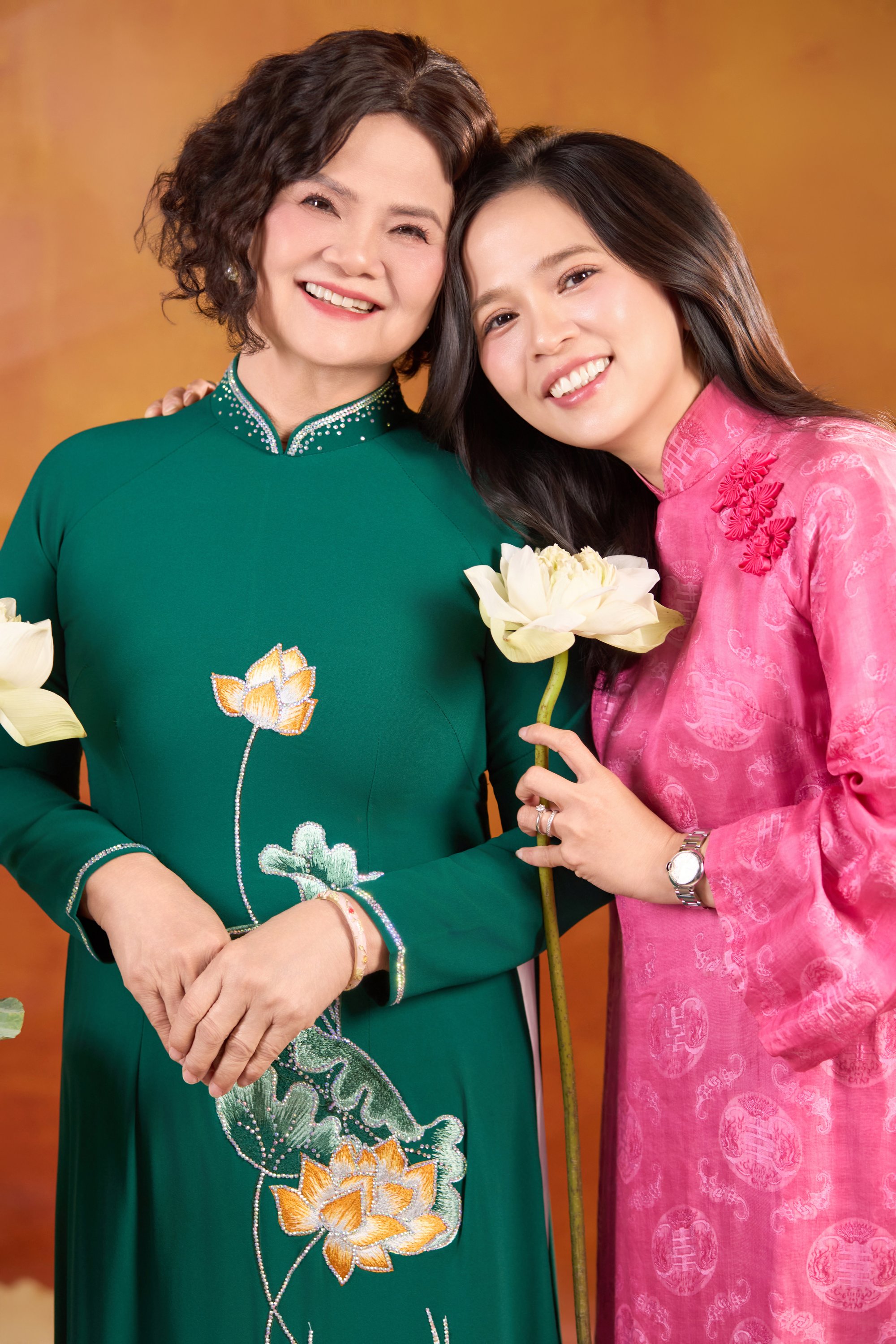 Bảy mươi, vẫn chọn vui 12