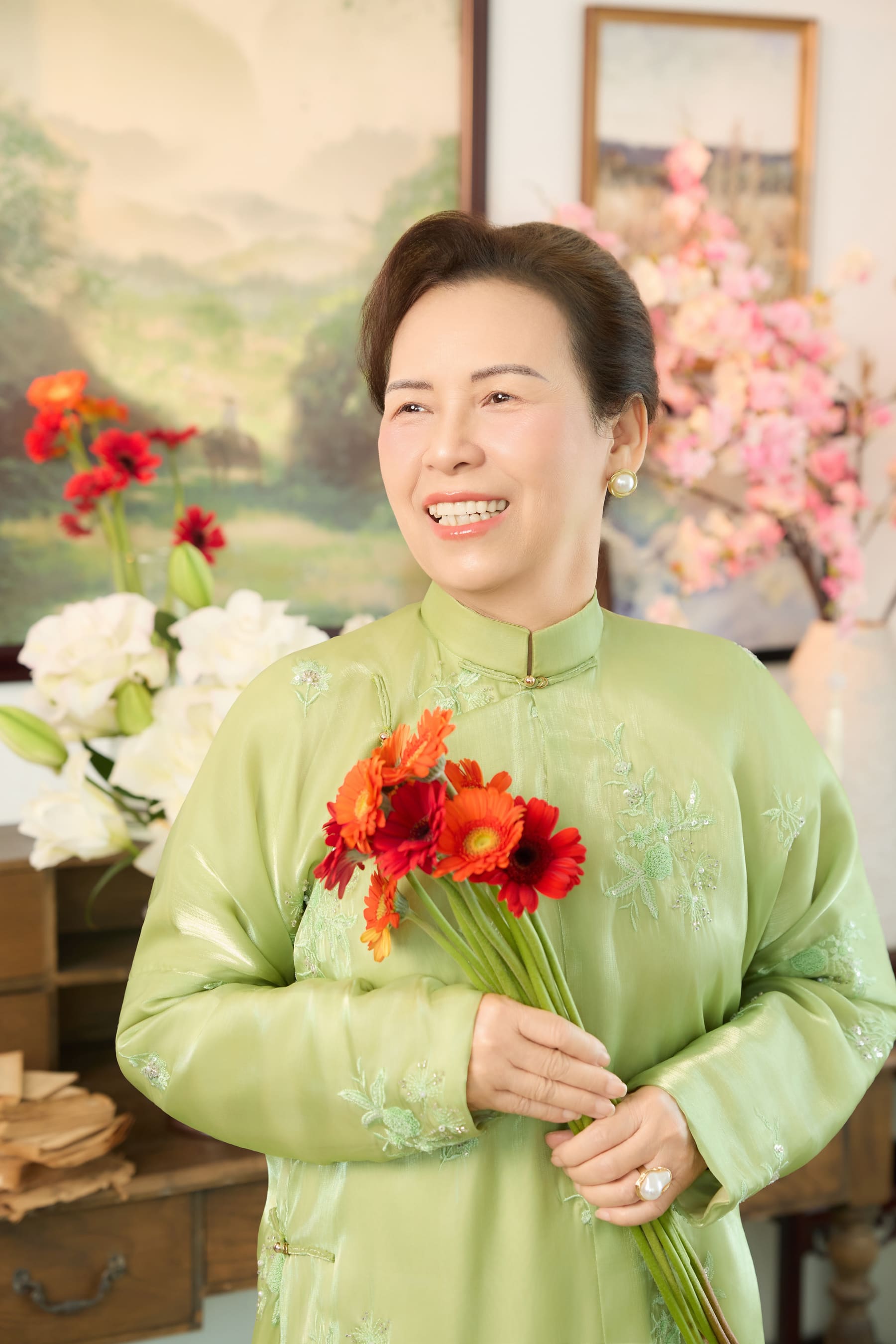 Con về, nhà lại đầy 14