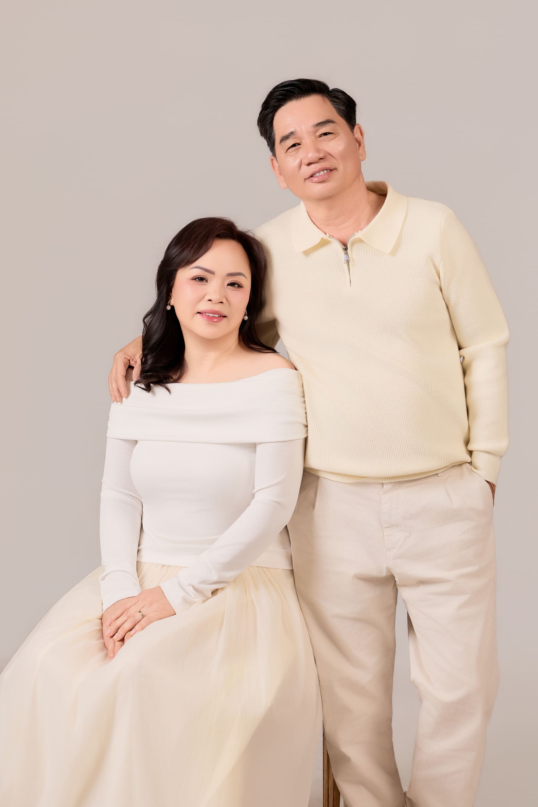 Gần ba mươi lăm năm, vẫn còn tiếng cười 4