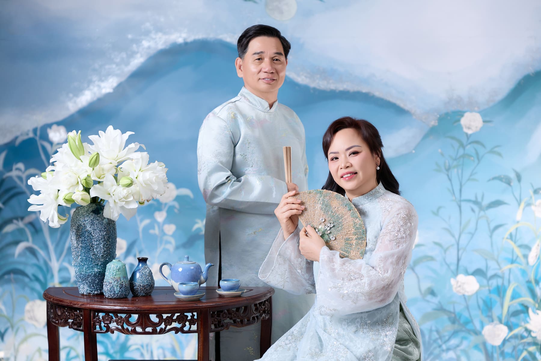 Gần ba mươi lăm năm, vẫn còn tiếng cười 5