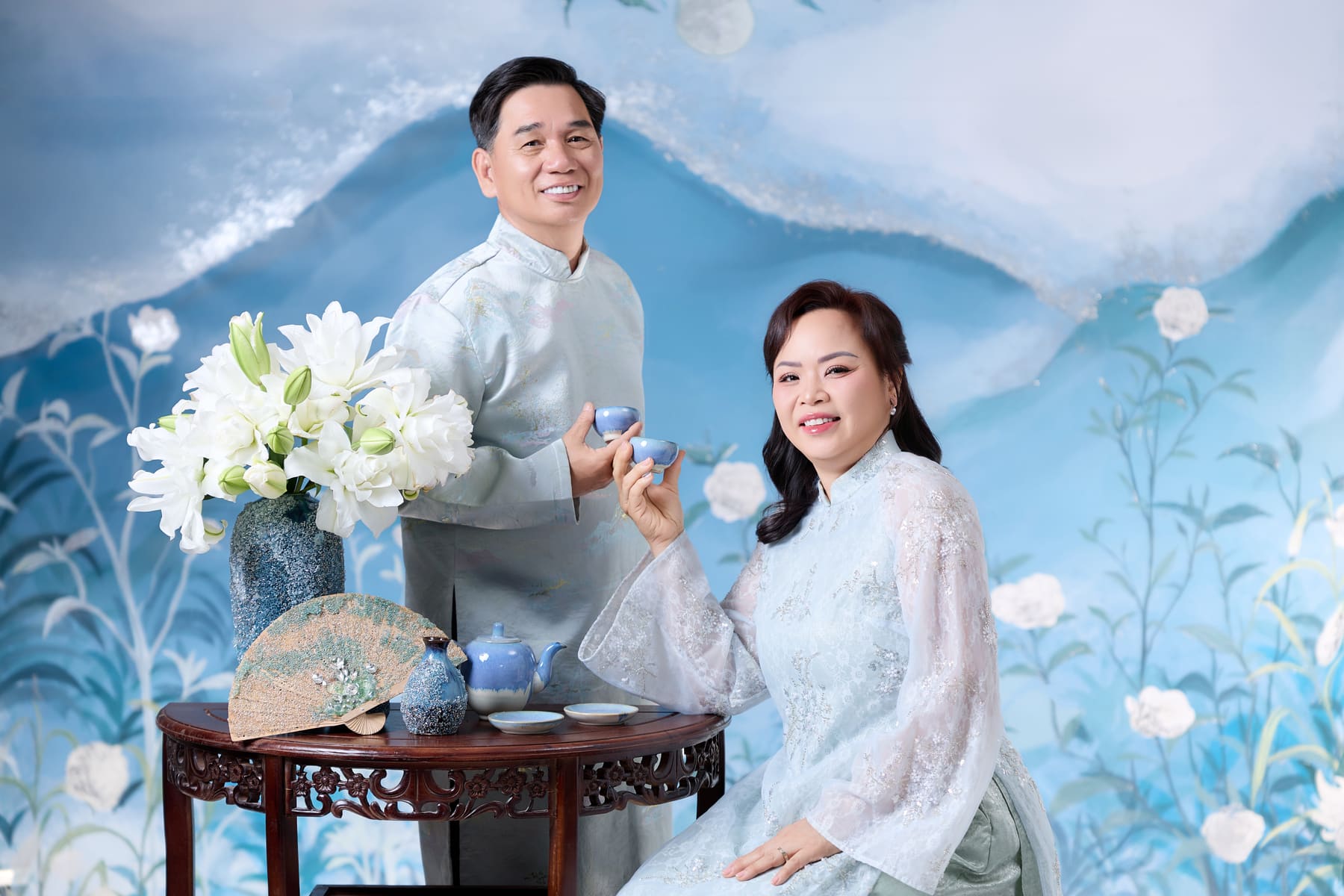 Gần ba mươi lăm năm, vẫn còn tiếng cười 8