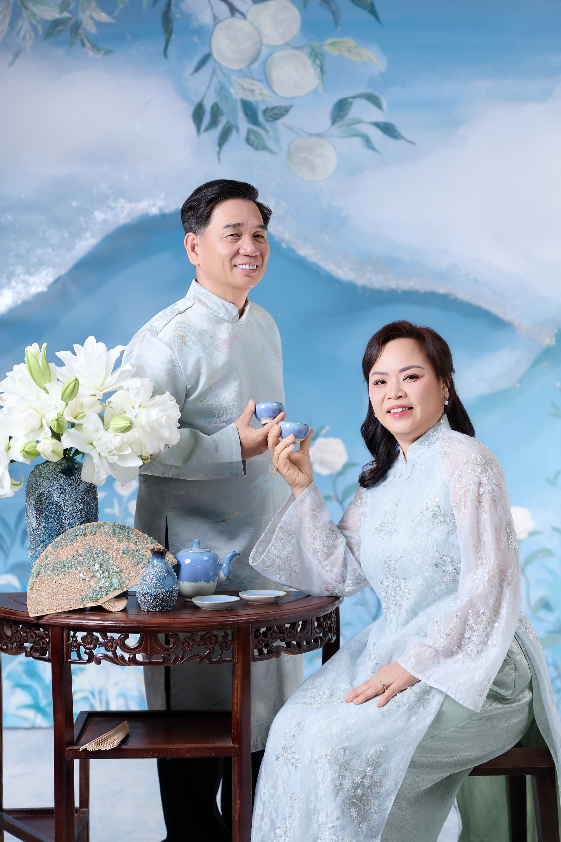 Gần ba mươi lăm năm, vẫn còn tiếng cười 9