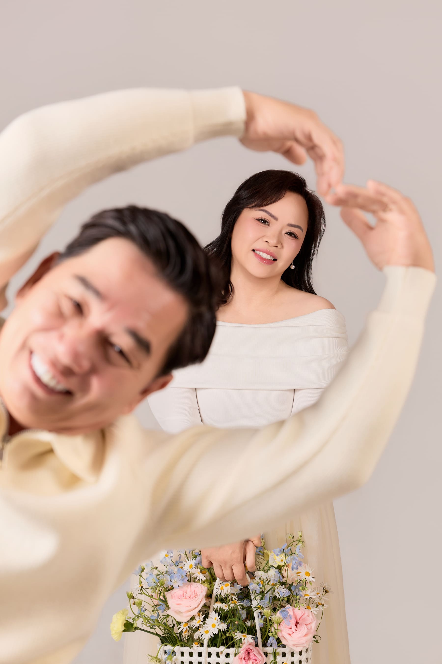 Gần ba mươi lăm năm, vẫn còn tiếng cười 17
