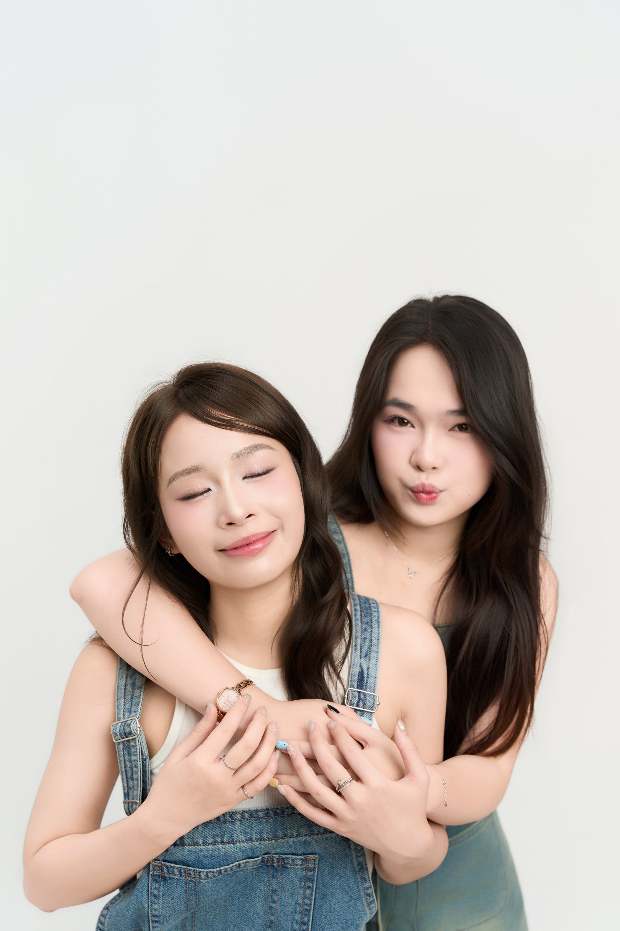 Hai màu xanh và một câu nói nhỏ 12