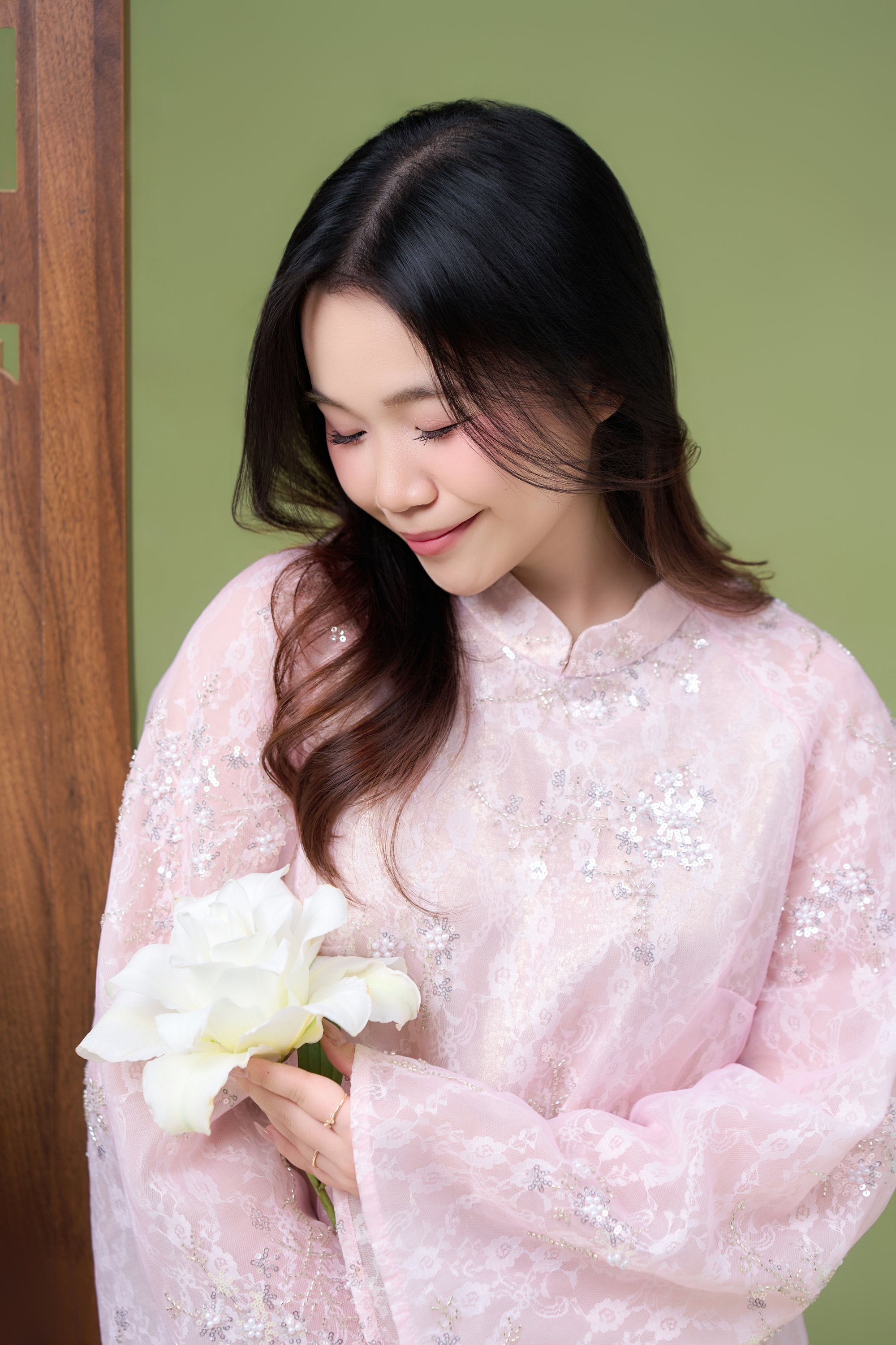 Hai người, một khoảng nhỏ 9