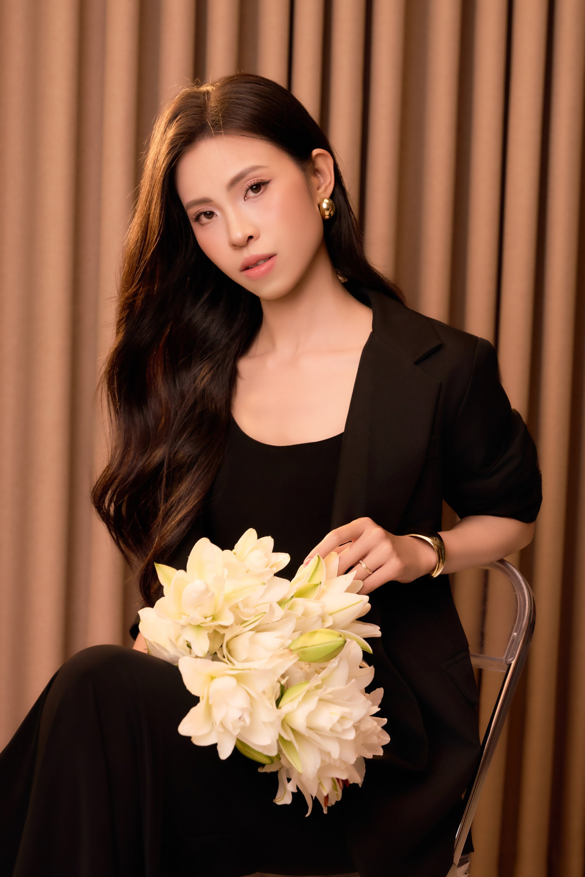 Một ngày đẹp trời và một ngày kỷ niệm 4