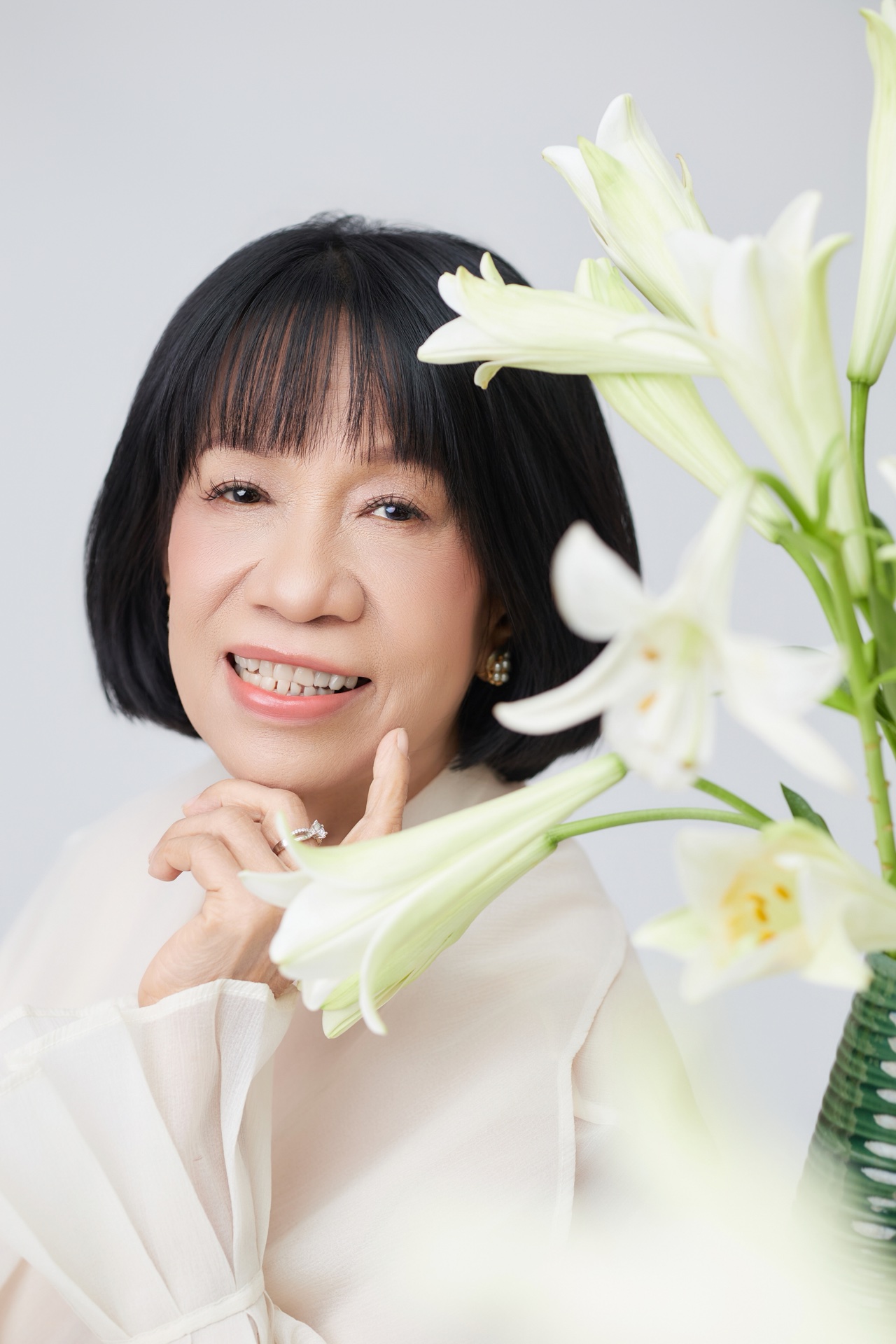 Cô Nguyệt Mai — Vẫn là em tuổi đôi mươi 10