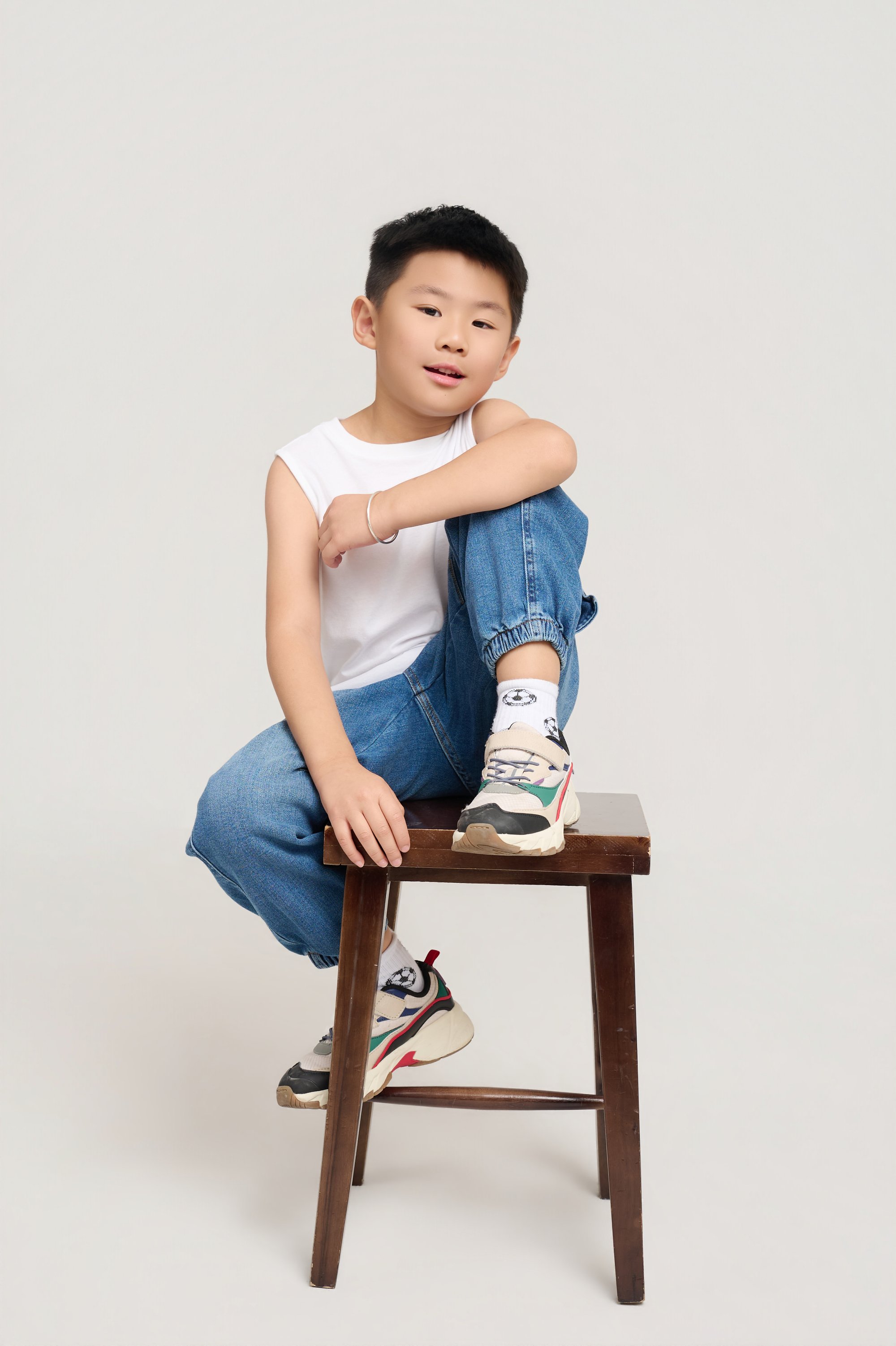 Bên kia là đại dương, bên này là ba mẹ 7