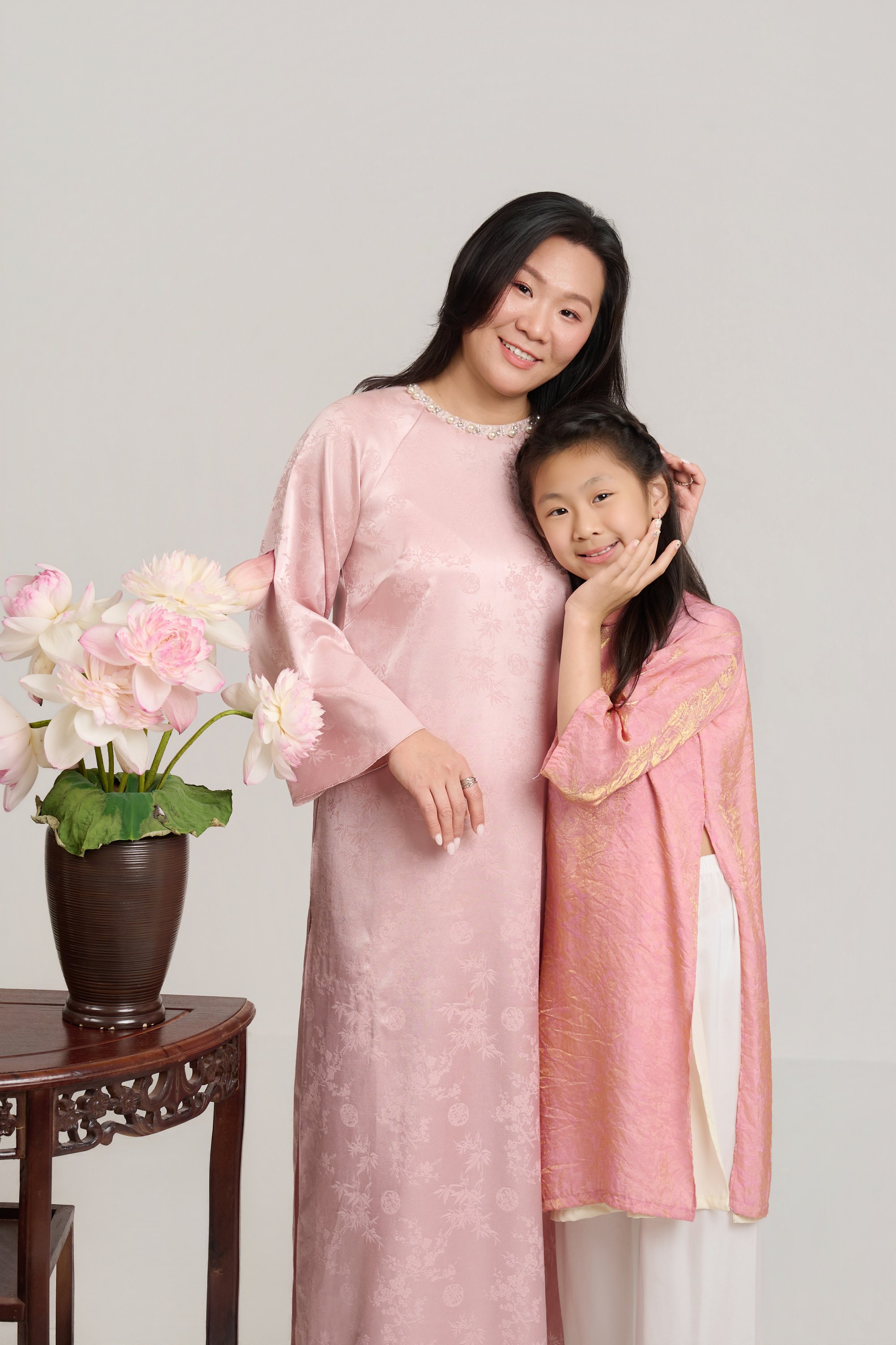 Bên kia là đại dương, bên này là ba mẹ 15