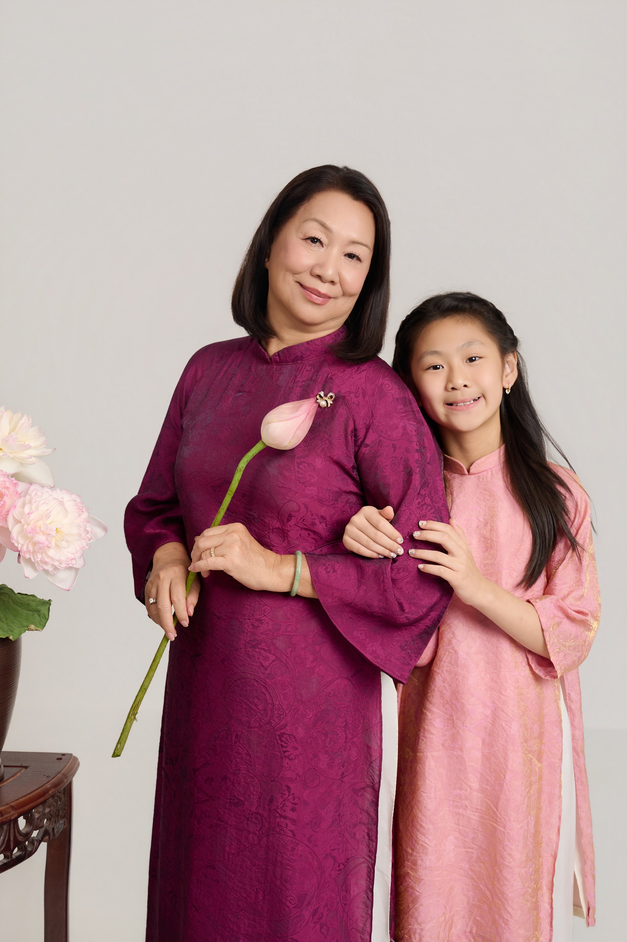 Bên kia là đại dương, bên này là ba mẹ 20