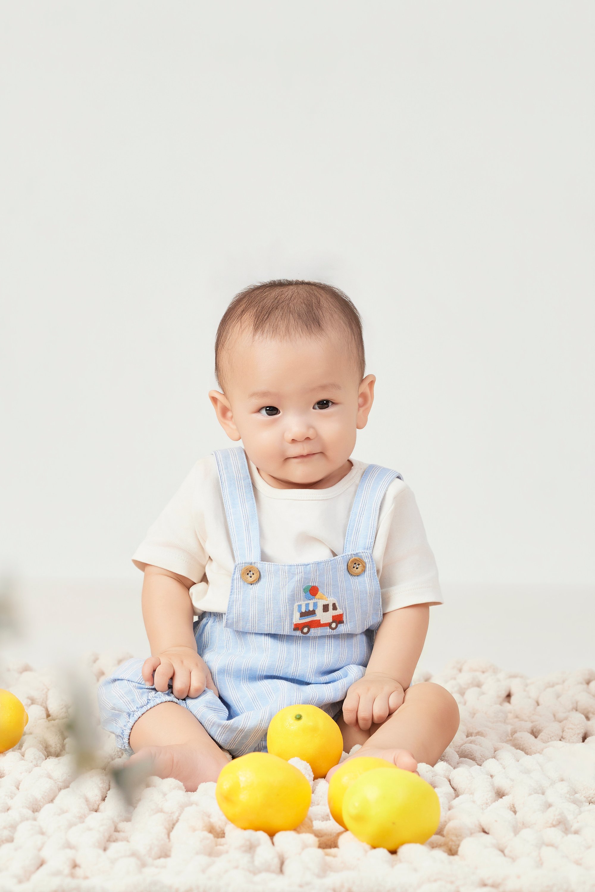 Mùi sữa trên vai áo 17